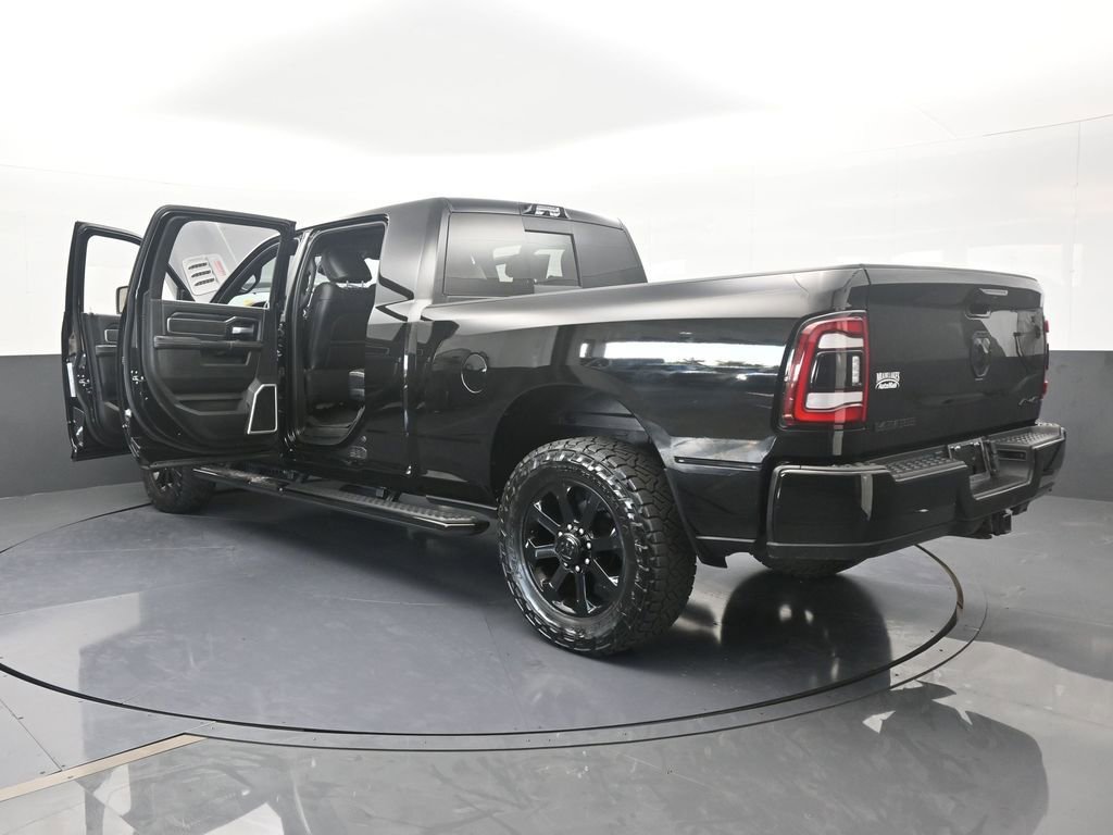 Used 2024 RAM 3500 Laramie w/ Night Edition image 90