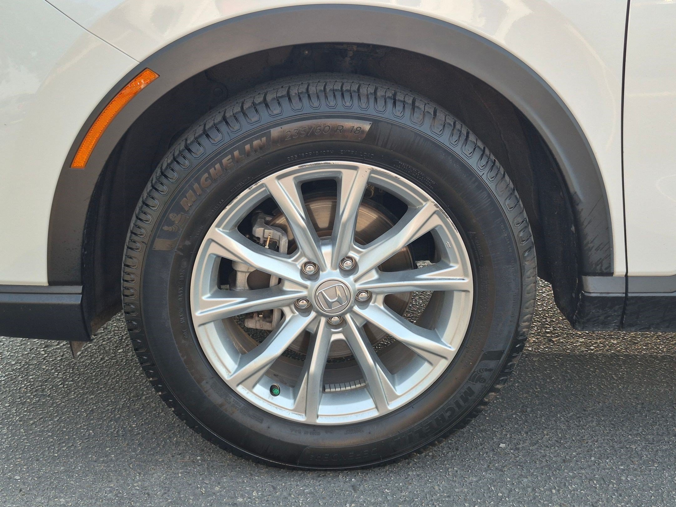 Used 2024 Honda CR-V EX-L image 13