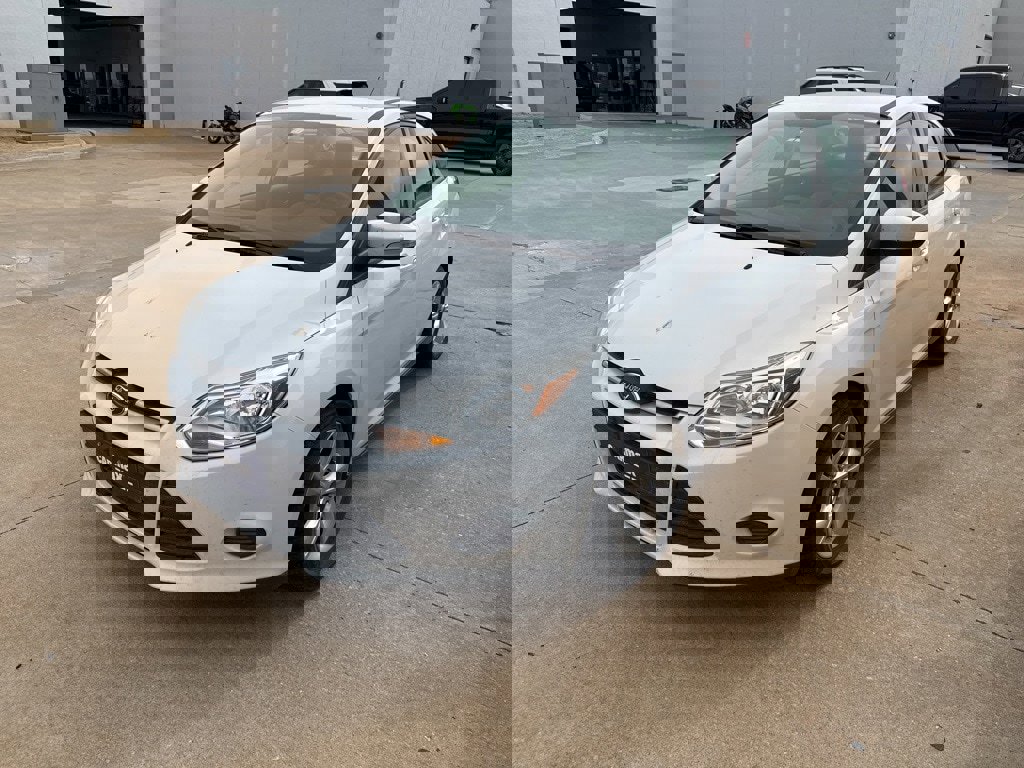 Used 2014 Ford Focus SE image 3