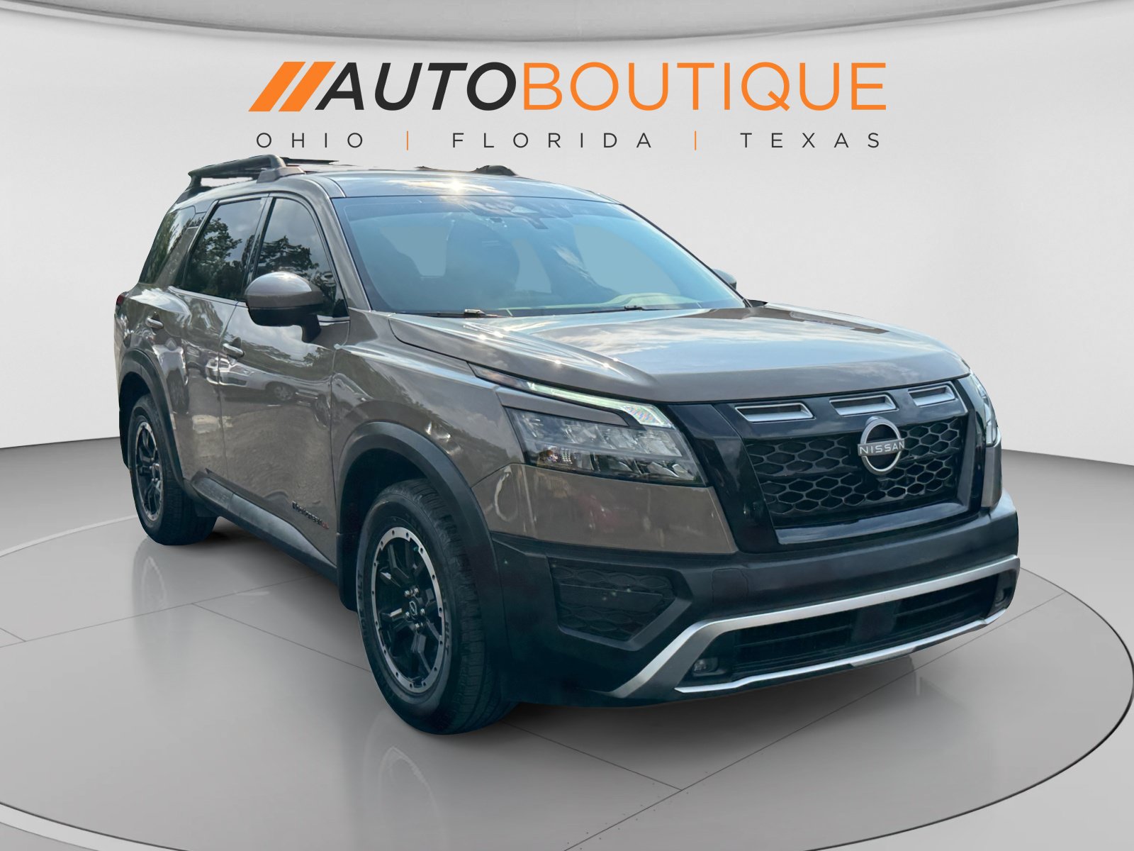 Used 2023 Nissan Pathfinder Rock Creek AWD/4WD image 7