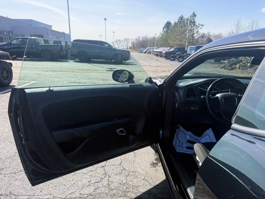 Used 2022 Dodge Challenger R/T image 11