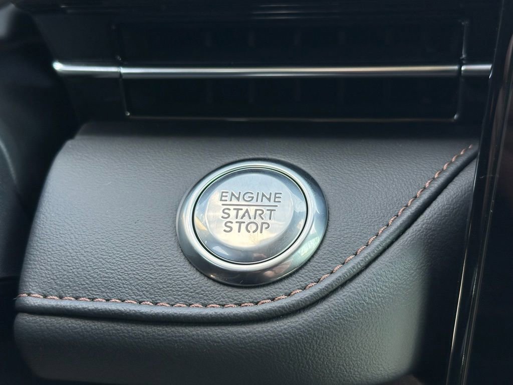 New 2026 Lincoln Nautilus Reserve AWD/4WD image 11