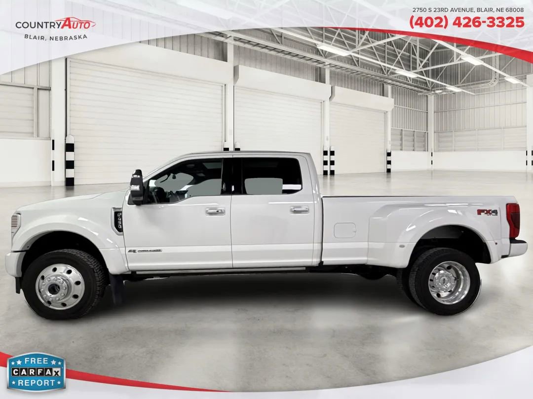 Used 2022 Ford F450 Platinum w/ FX4 Off-Road Package image 2