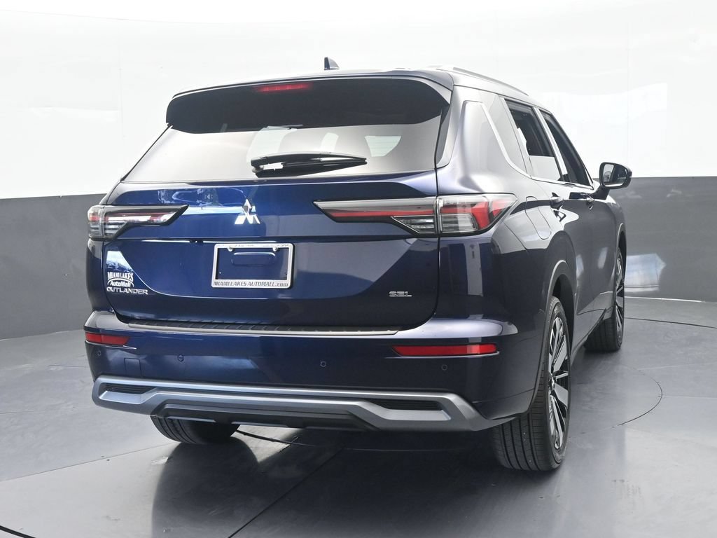 New 2026 Mitsubishi Outlander SEL FWD image 5