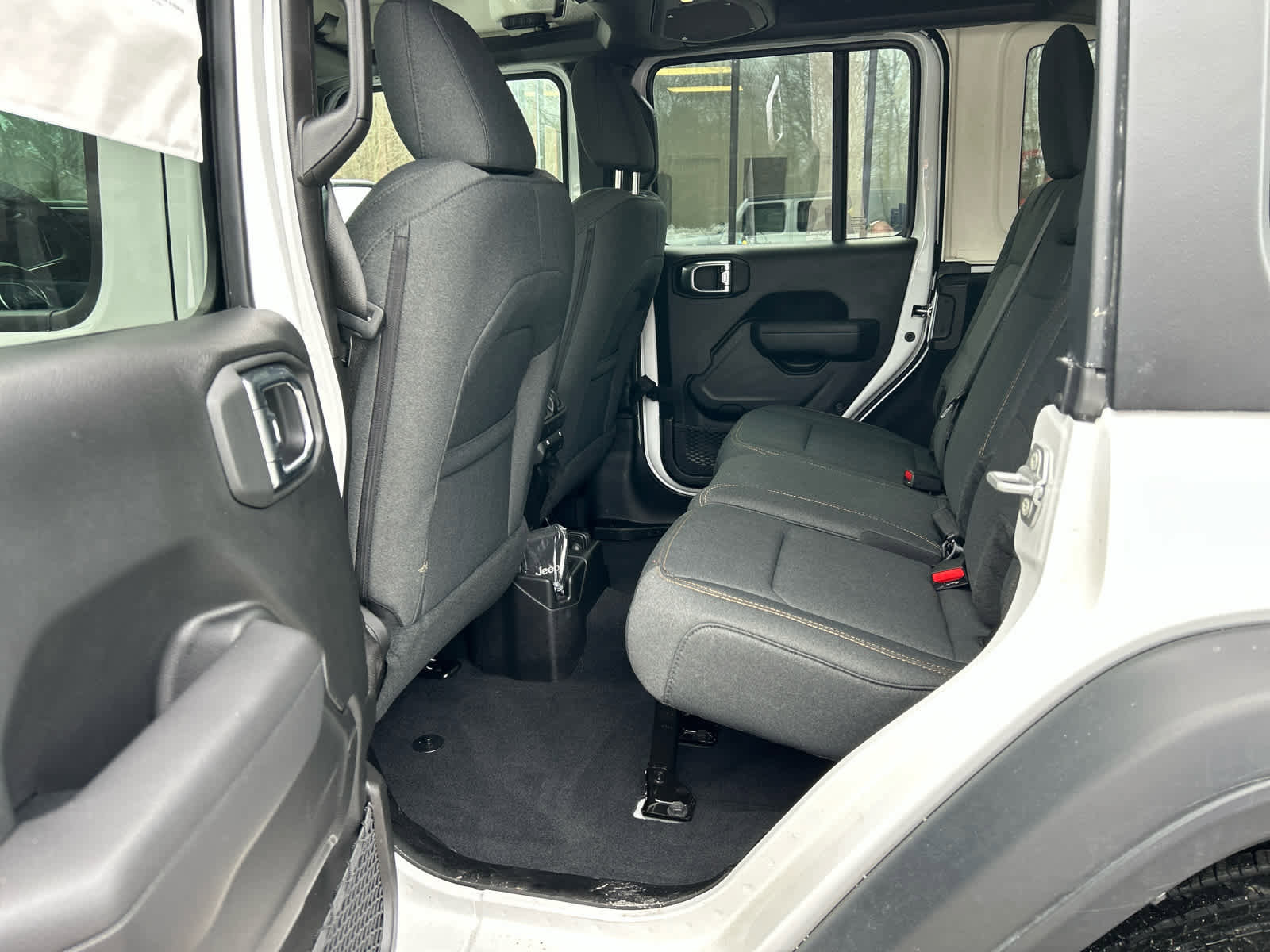 Used 2026 Jeep Wrangler Sport S image 28