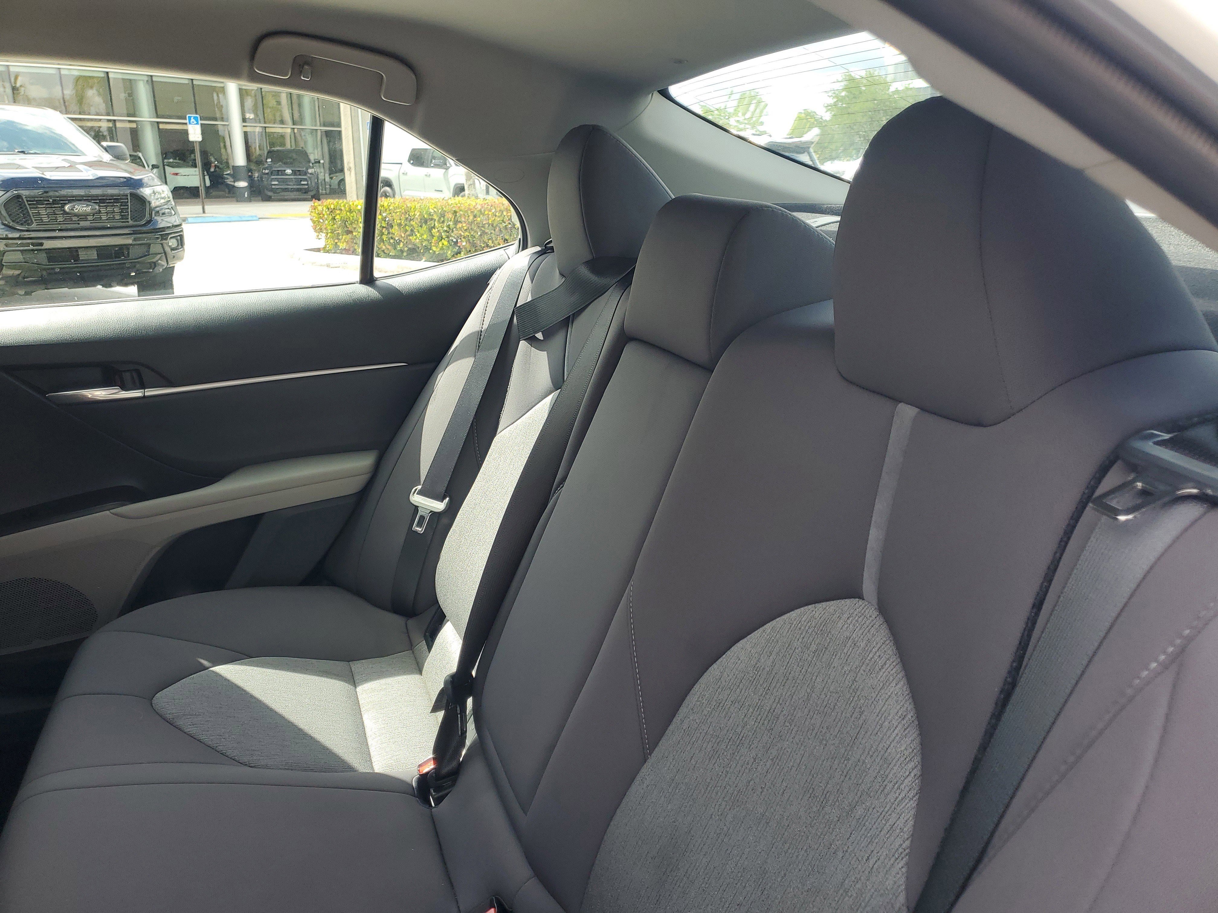 Used 2023 Toyota Camry LE FWD image 13