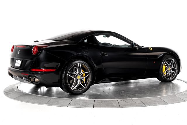 Certified 2016 Ferrari California T RWD image 2