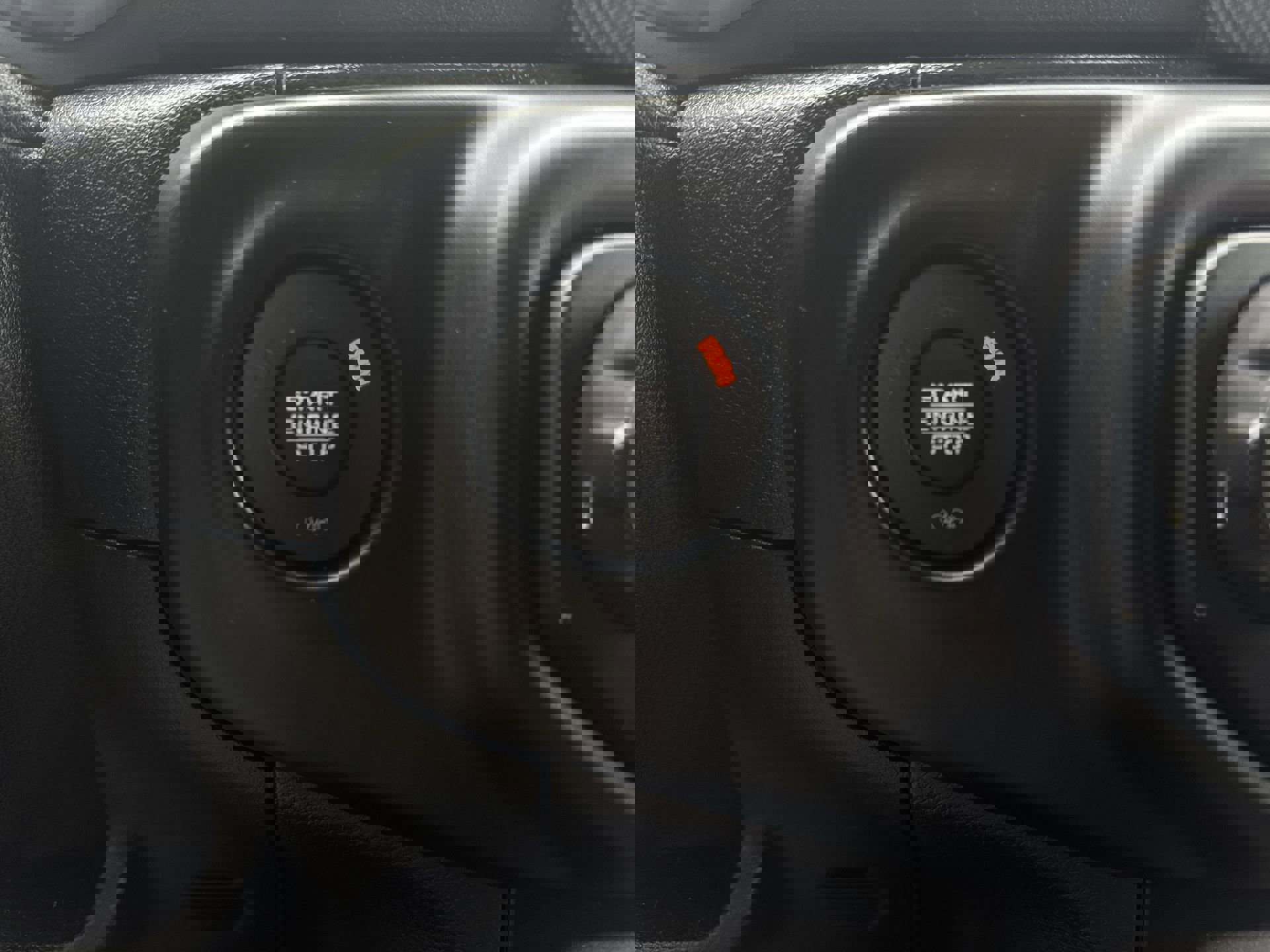 Used 2021 Jeep Wrangler Unlimited Sahara w/ Cold Weather Group image 17