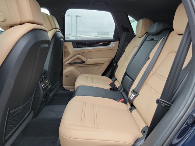 New 2026 Porsche Cayenne AWD/4WD image 20