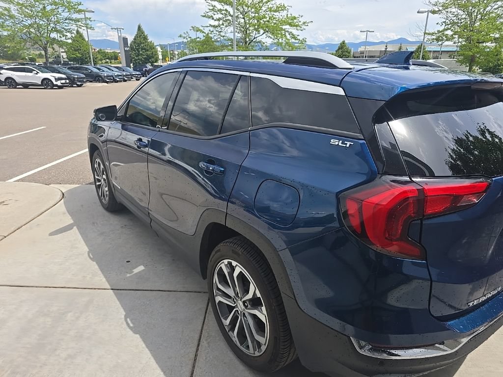 Used 2020 GMC Terrain SLT w/ GMC Pro Grade Package AWD/4WD image 5