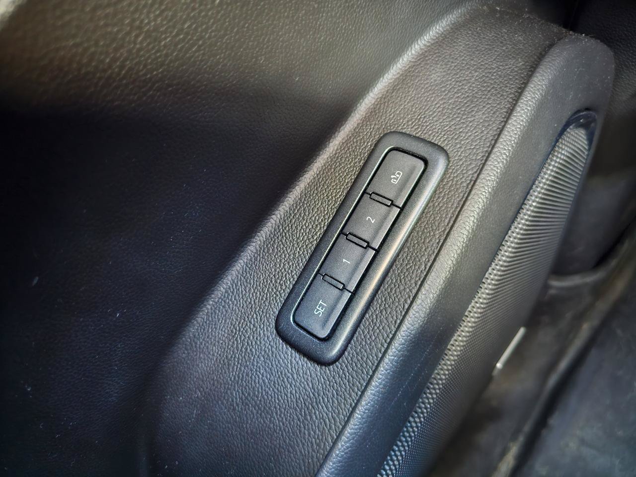 Used 2020 Chevrolet Tahoe LT AWD/4WD image 55