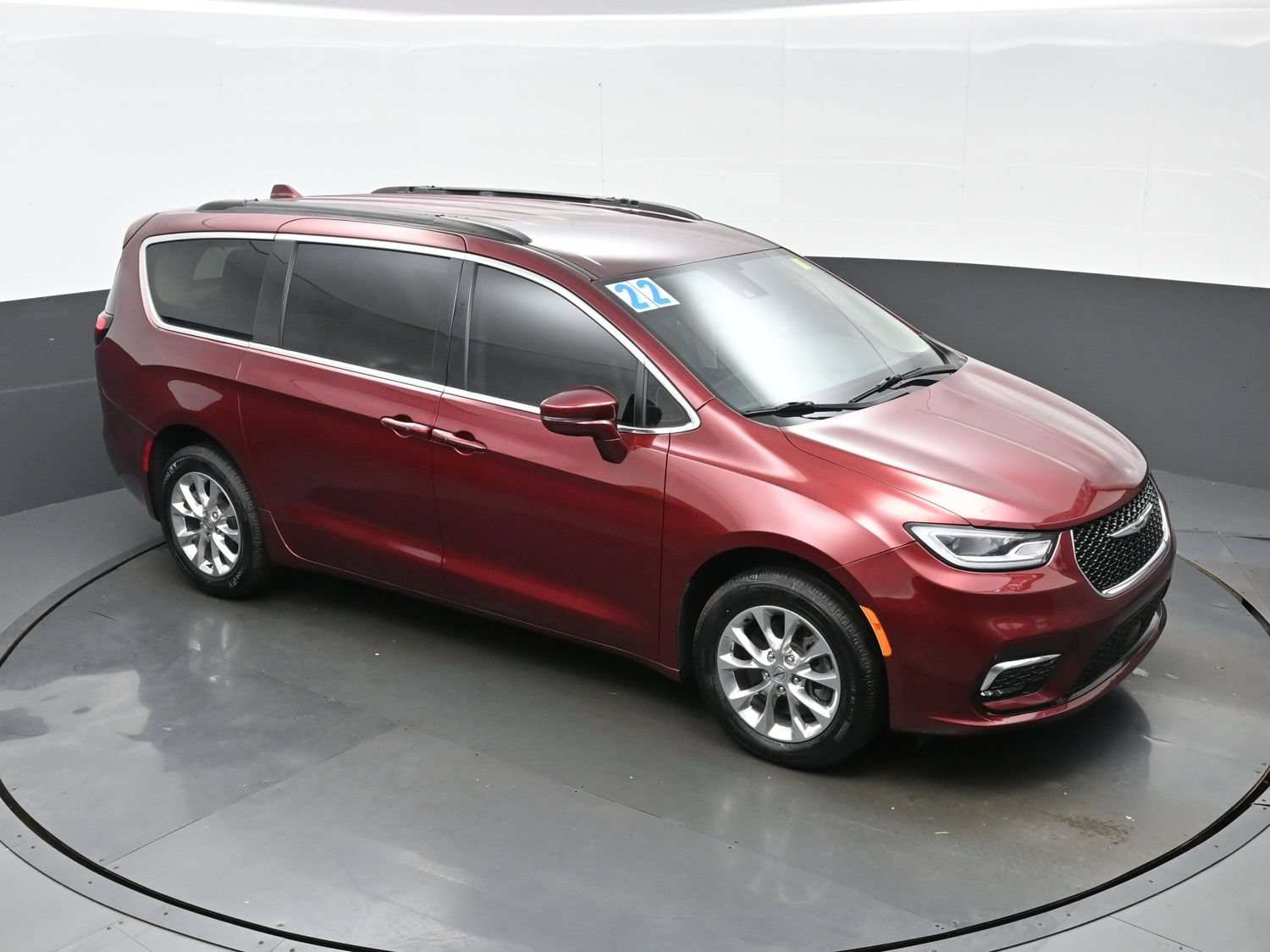 Used 2022 Chrysler Pacifica Touring-L AWD/4WD image 41
