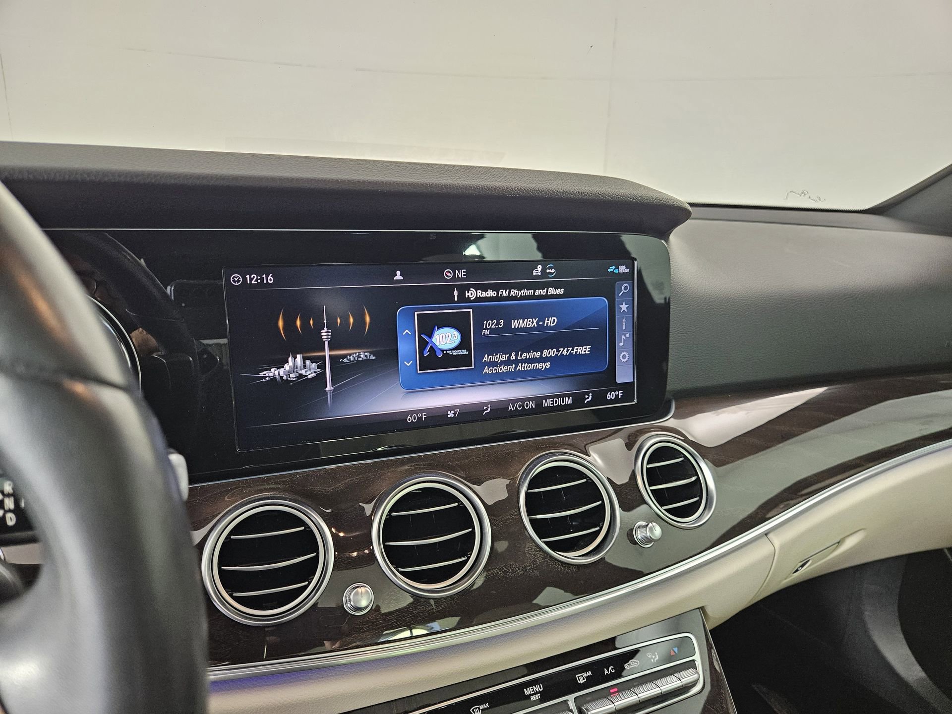 Used 2019 Mercedes-Benz E 450 4MATIC Wagon image 27