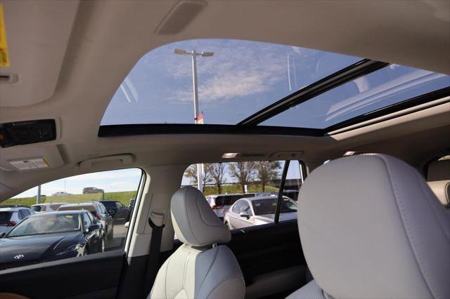 Certified 2024 Toyota Grand Highlander AWD Hybrid image 10