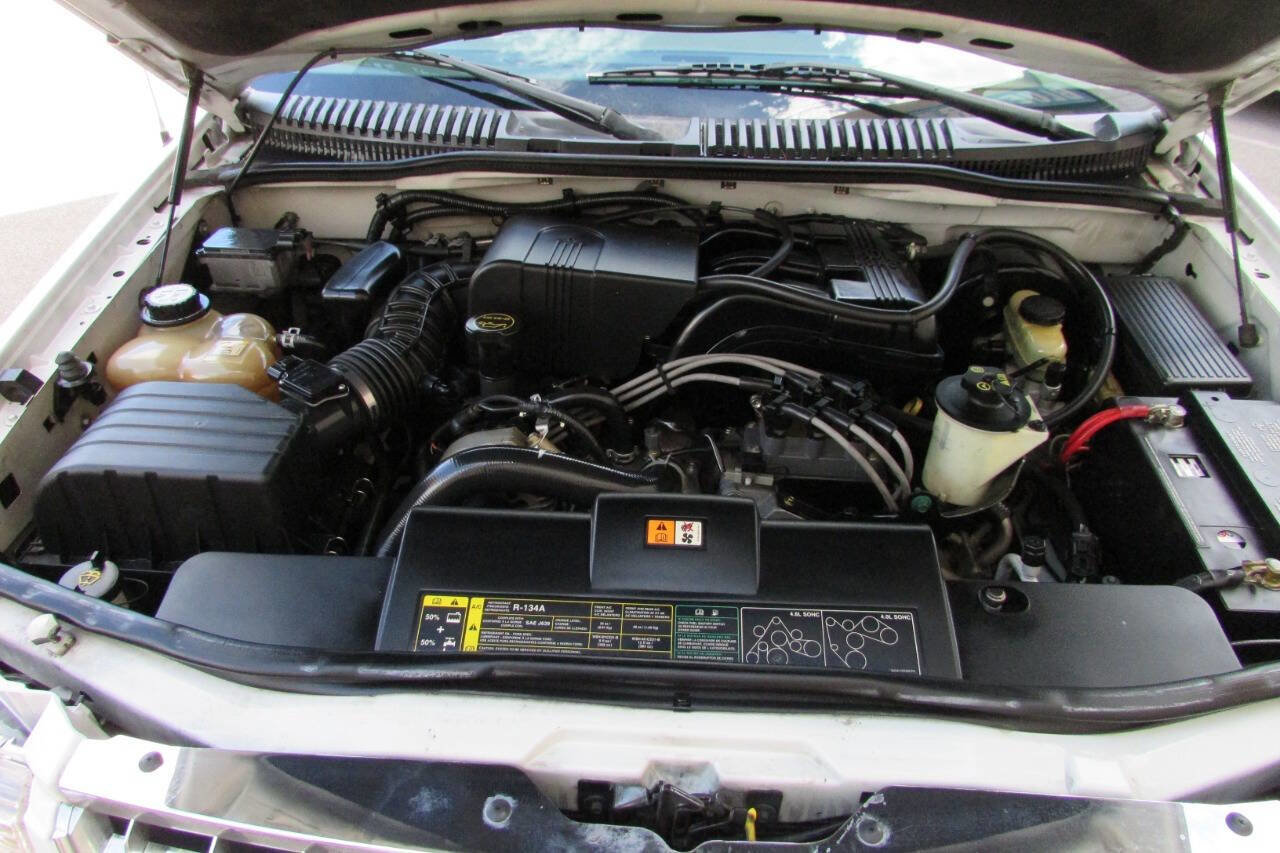 Used 2003 Ford Explorer Sport XLT image 40