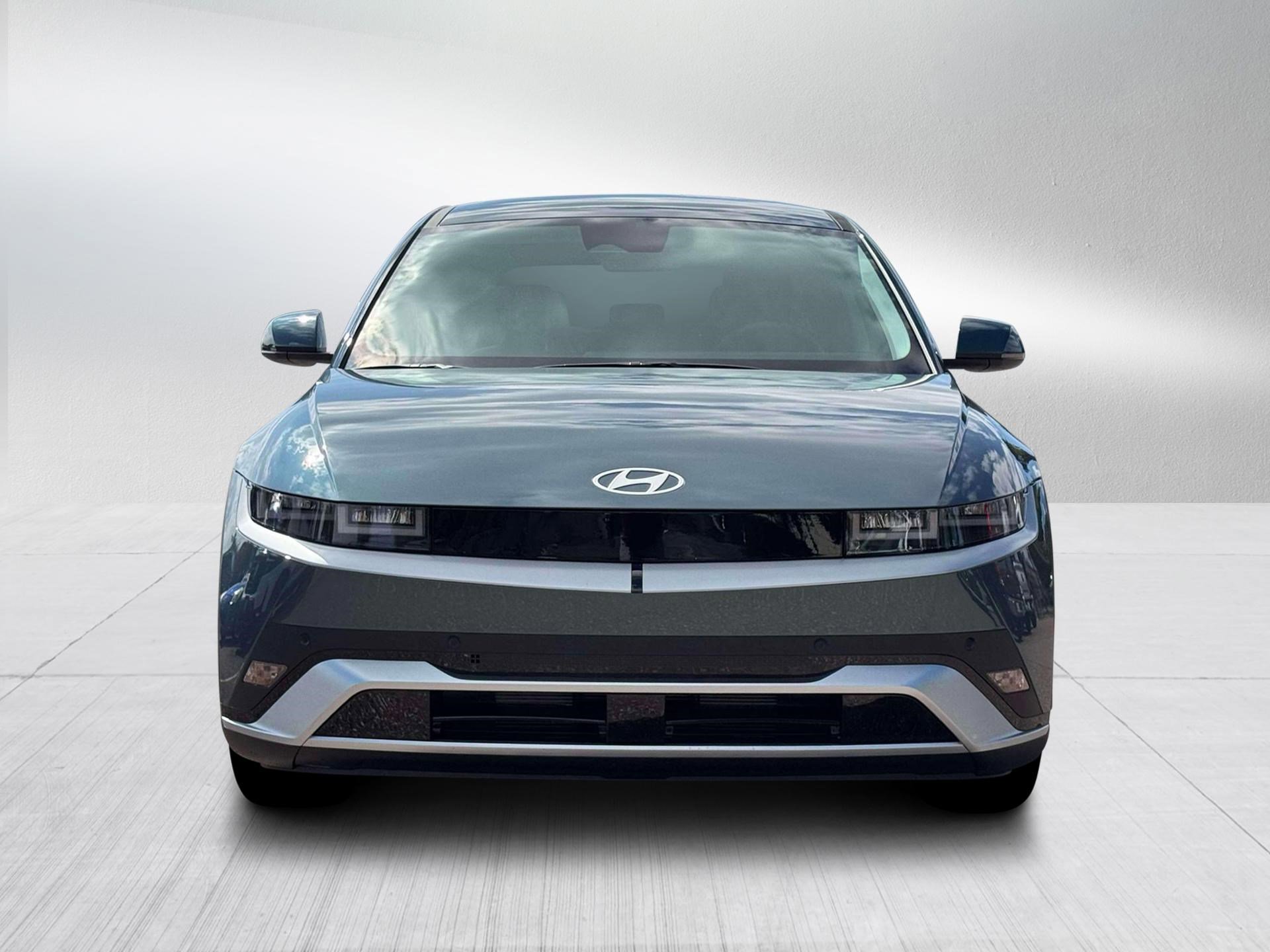 New 2026 Hyundai Ioniq 5 SEL image 12