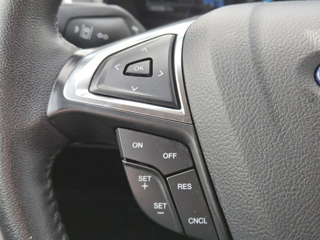 Used 2024 Ford Edge SEL AWD/4WD image 11