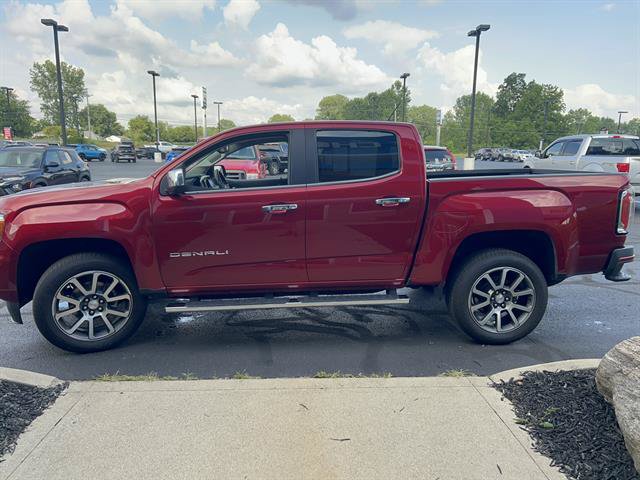 Used 2022 GMC Canyon Denali AWD/4WD image 4