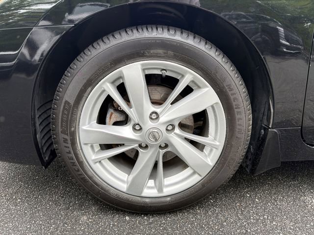 Used 2015 Nissan Altima 2.5 SV FWD image 11