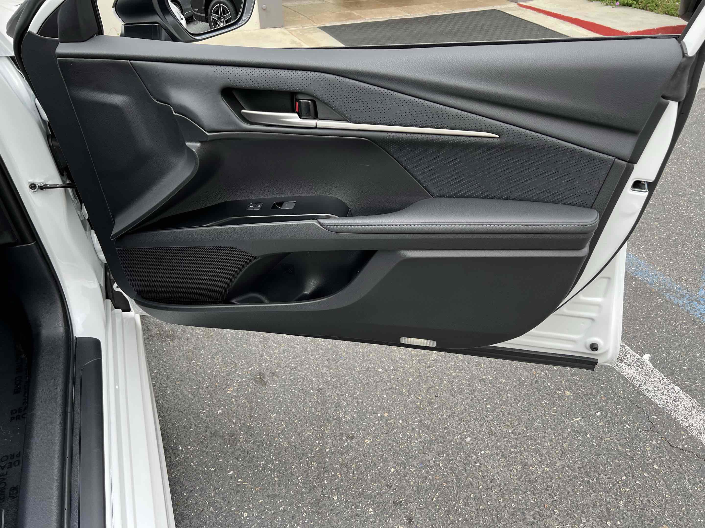 Used 2025 Toyota Camry XSE image 66