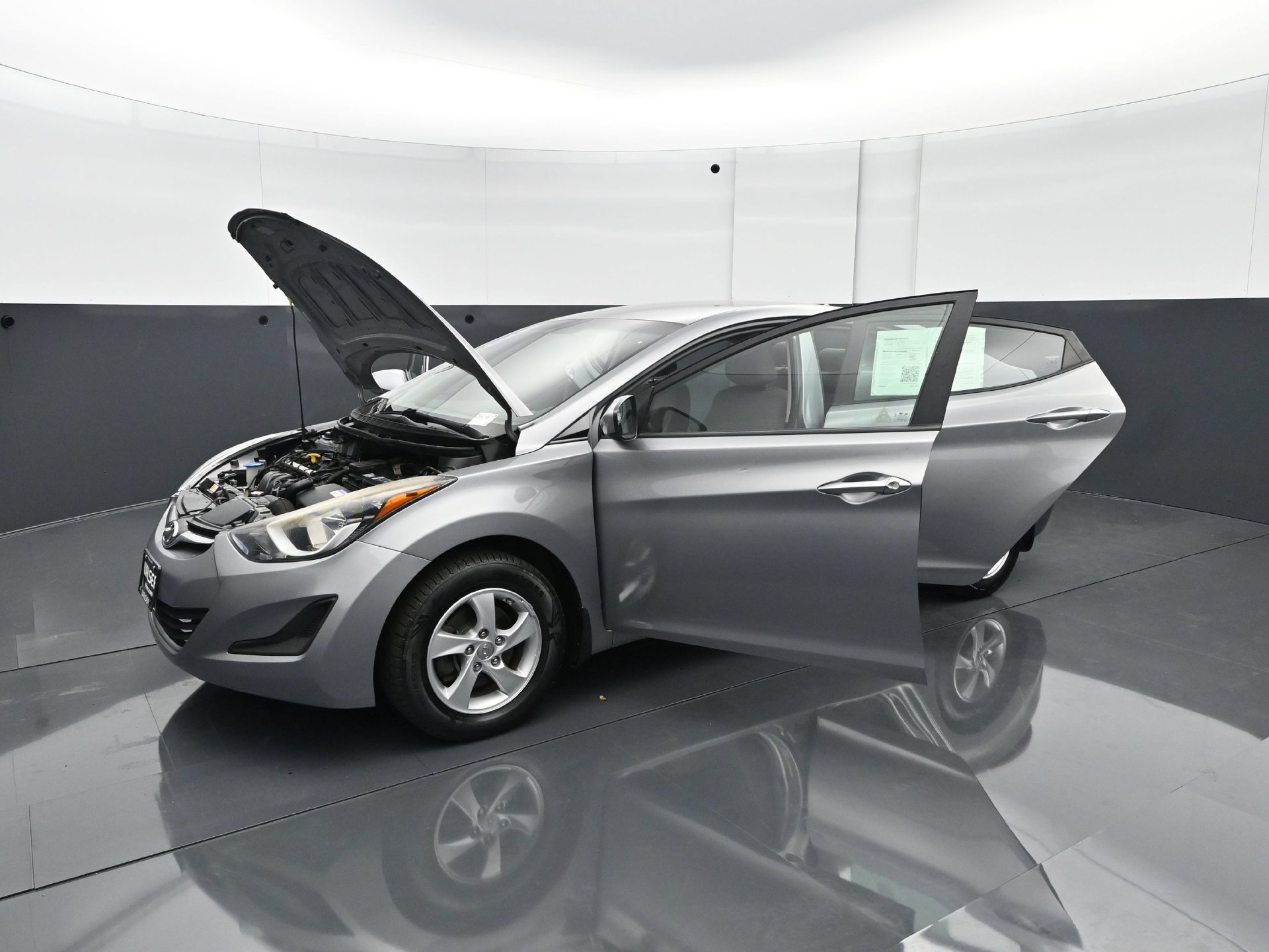 Used 2015 Hyundai Elantra SE FWD image 33