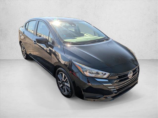 Used 2025 Nissan Versa SV video 3