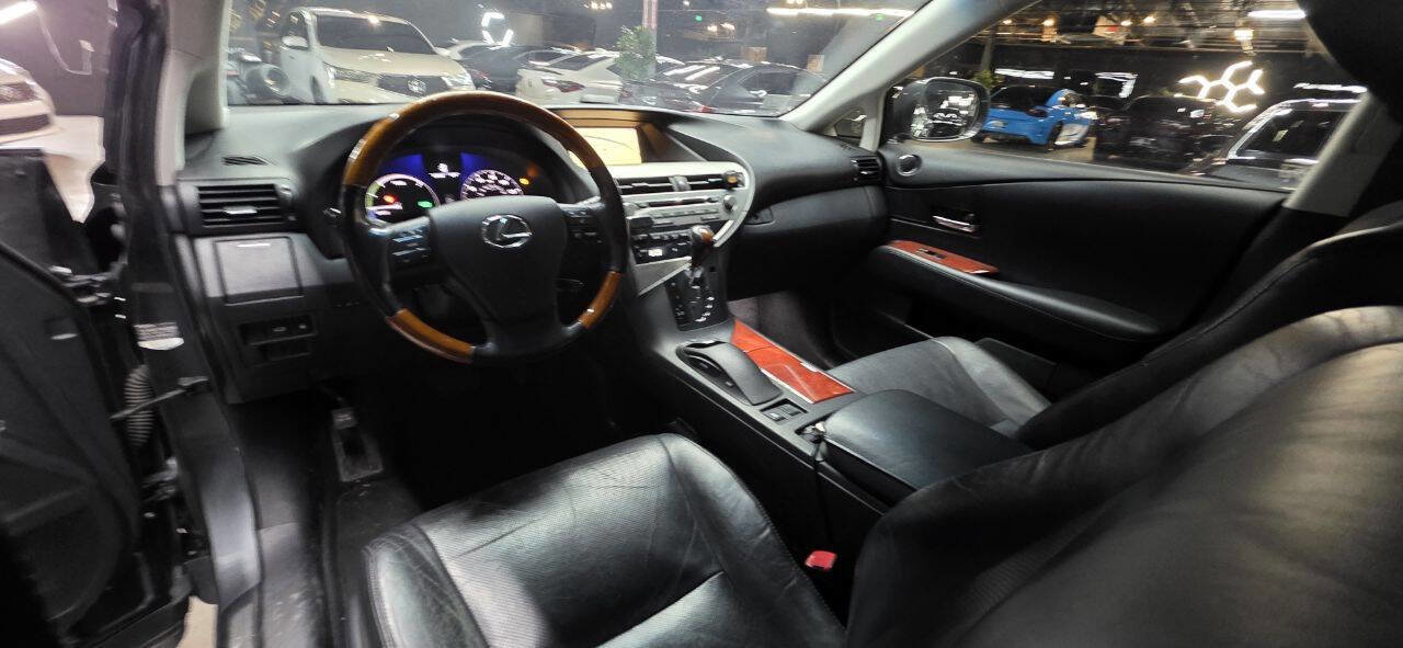 Used 2010 Lexus RX 450h Base 4dr SUV image 19
