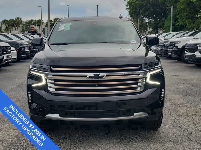 Used 2022 Chevrolet Tahoe High Country AWD/4WD image 8