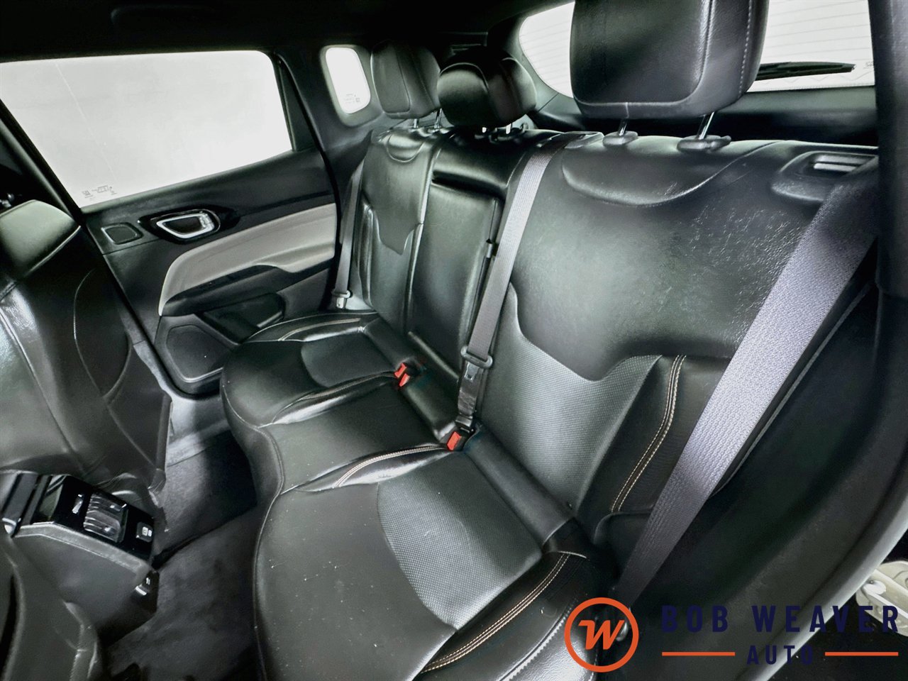 Used 2023 Jeep Compass Limited w/ Sun and Sound Group AWD/4WD image 31
