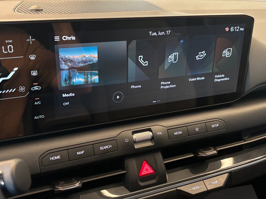 Used 2025 Kia K4 EX image 12