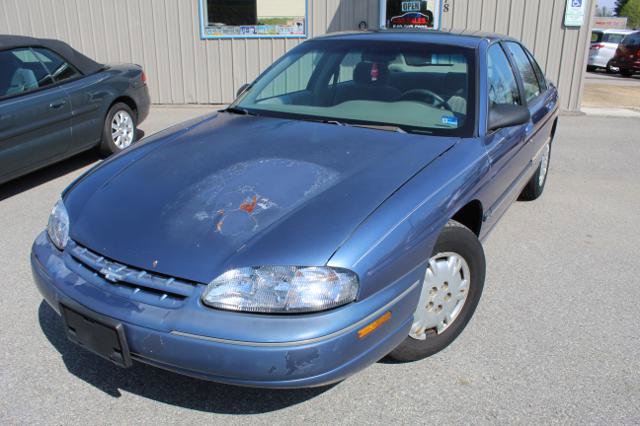 Used 1998 Chevrolet Lumina Sedan w/ Preferred Equipment Group 1 FWD image 9