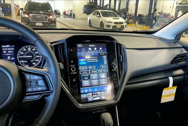 Used 2025 Subaru Crosstrek 2.5i Limited AWD/4WD image 6