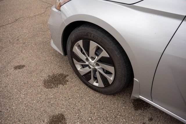 Used 2019 Nissan Altima 2.5 S FWD image 12