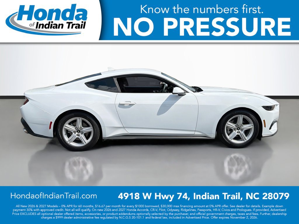 Used 2026 Ford Mustang Coupe RWD image 4