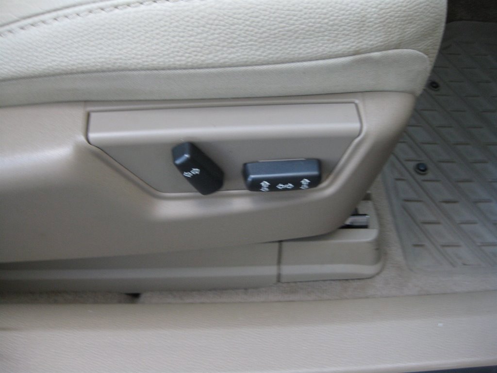 Used 2012 Volvo XC90 3.2 AWD/4WD image 37