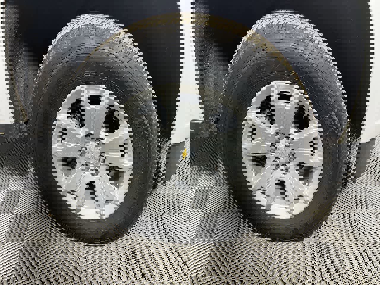 Used 2022 Chevrolet Colorado LT w/ Fleet Safety Package image 10