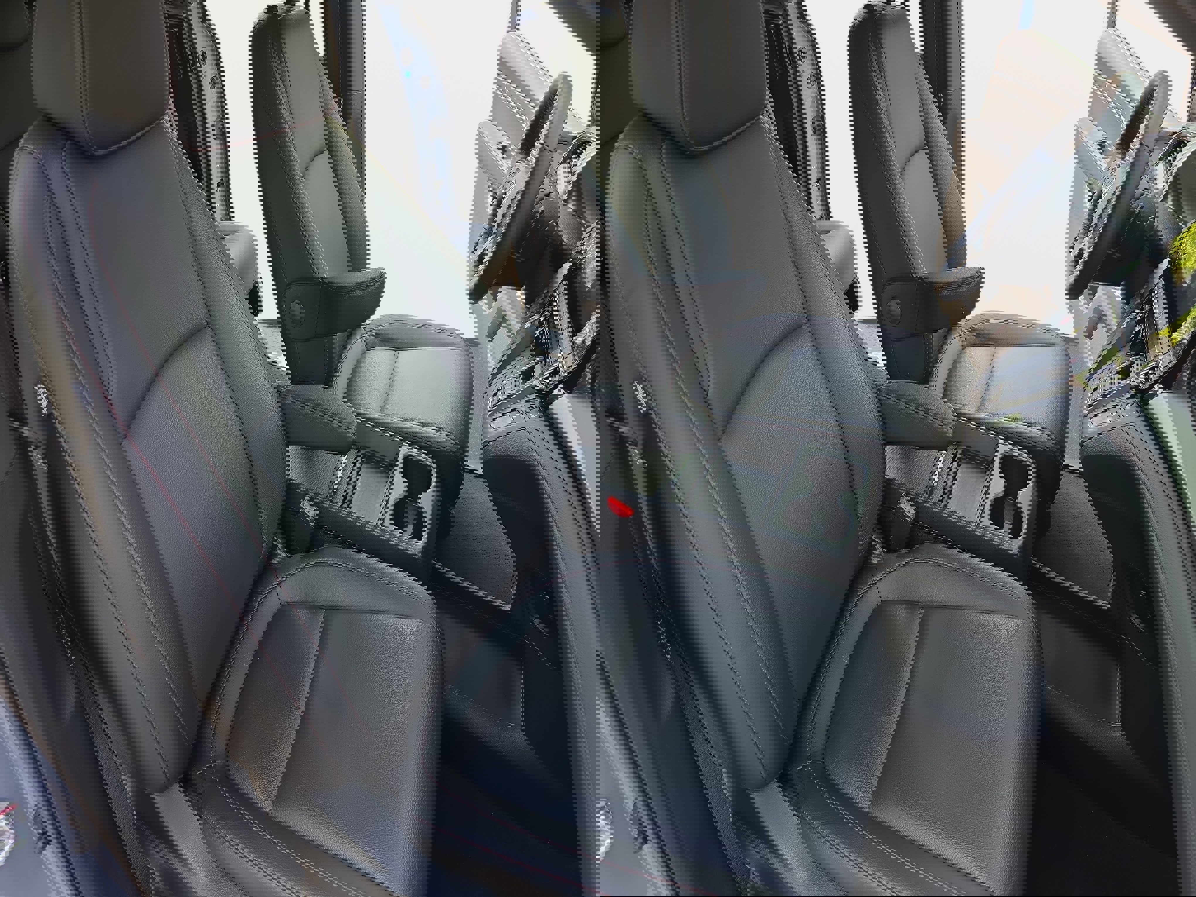 Used 2024 Honda Odyssey Sport image 10