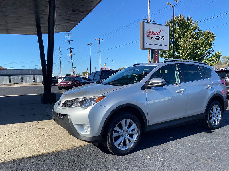 Used 2014 Toyota RAV4 Limited AWD/4WD image 2