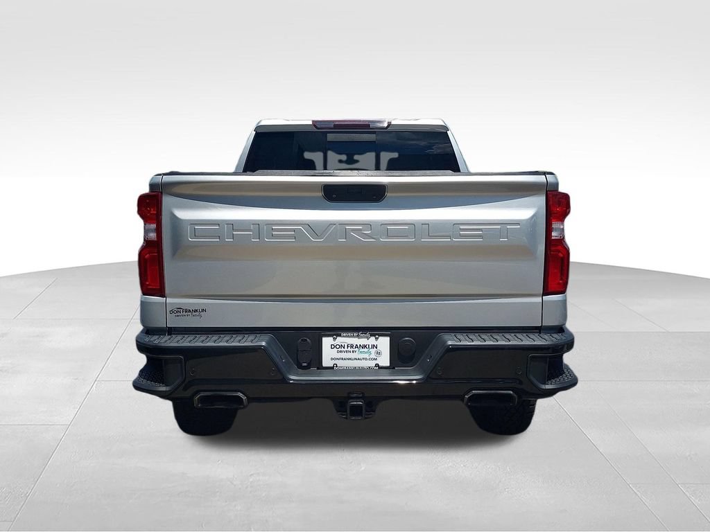 Used 2021 Chevrolet Silverado 1500 LT Trail Boss w/ Convenience Package II AWD/4WD image 9
