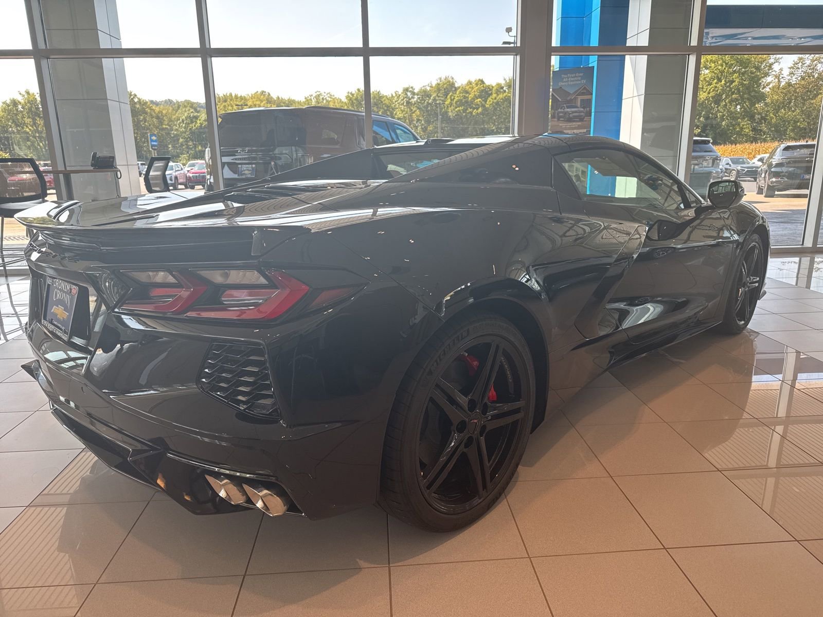 New 2026 Chevrolet Corvette Stingray Convertible w/ Battery Protection Package image 9