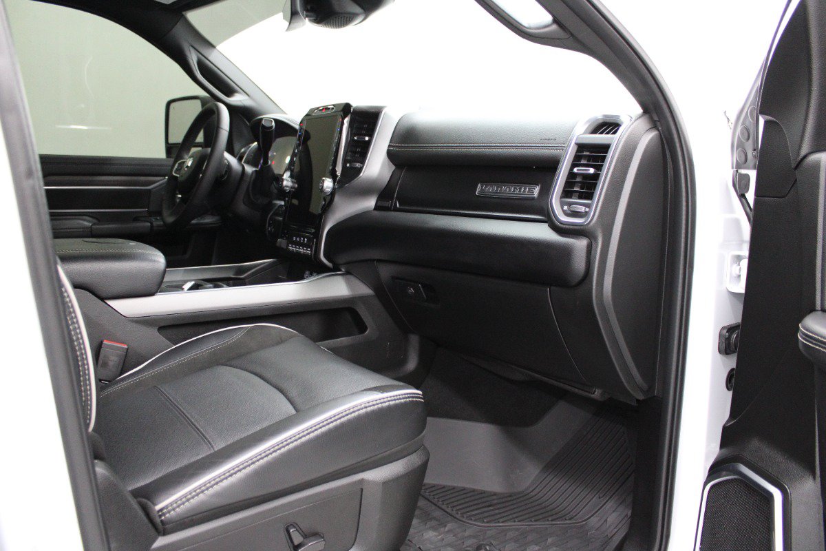 Used 2025 RAM 2500 Laramie w/ Sport Appearance Package AWD/4WD image 10