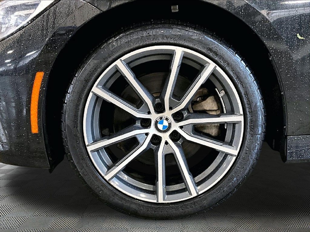 Used 2019 BMW 330i xDrive Sedan w/ Convenience Package AWD/4WD image 7