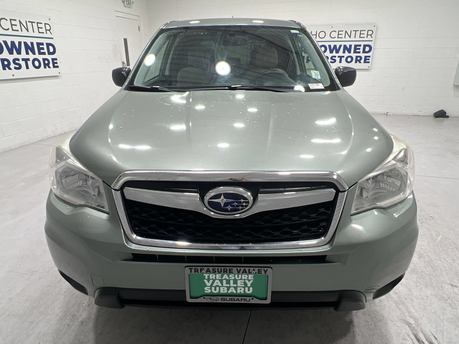 Used 2014 Subaru Forester 2.5i AWD/4WD image 3