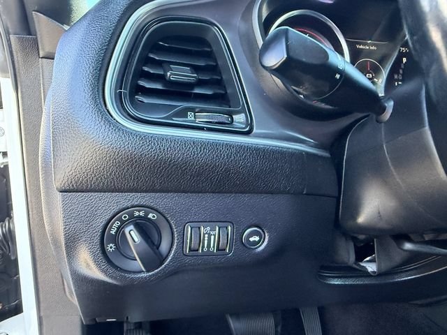Used 2019 Dodge Challenger SXT RWD image 21
