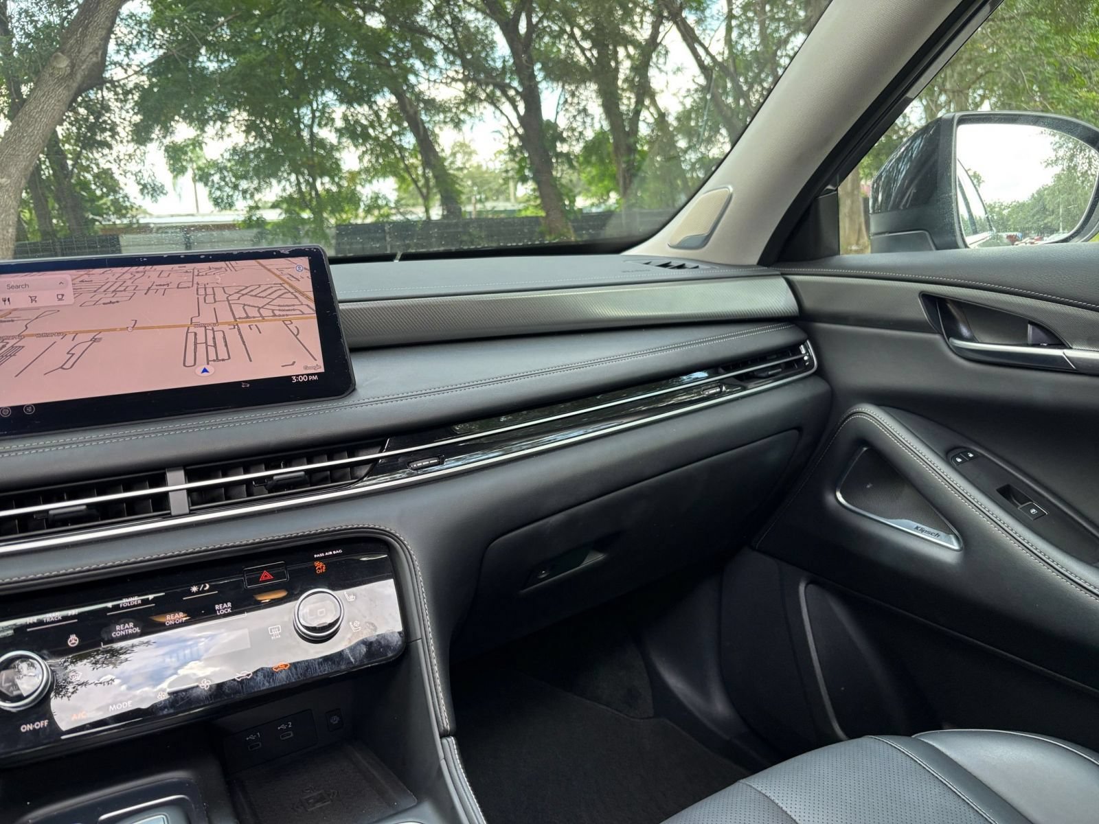 Used 2026 INFINITI QX60 Luxe FWD image 40