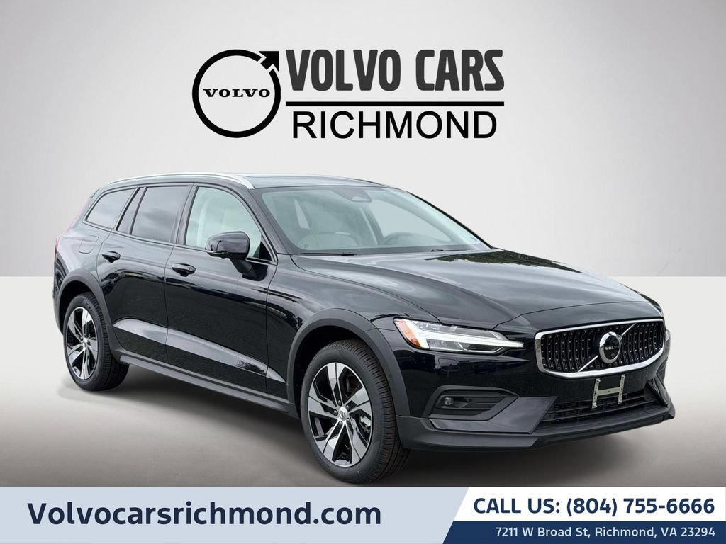 New 2026 Volvo V60 B5 Cross Country Plus w/ Climate Package AWD/4WD image 1