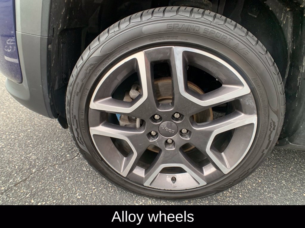 Used 2019 Jeep Renegade Limited w/ UConnect 8.4 Nav Group AWD/4WD image 34