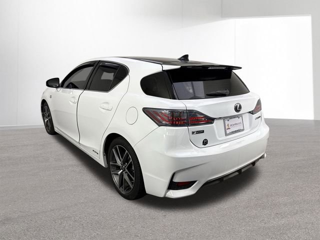 Used 2016 Lexus CT 200h w/ Navigation Package FWD image 31