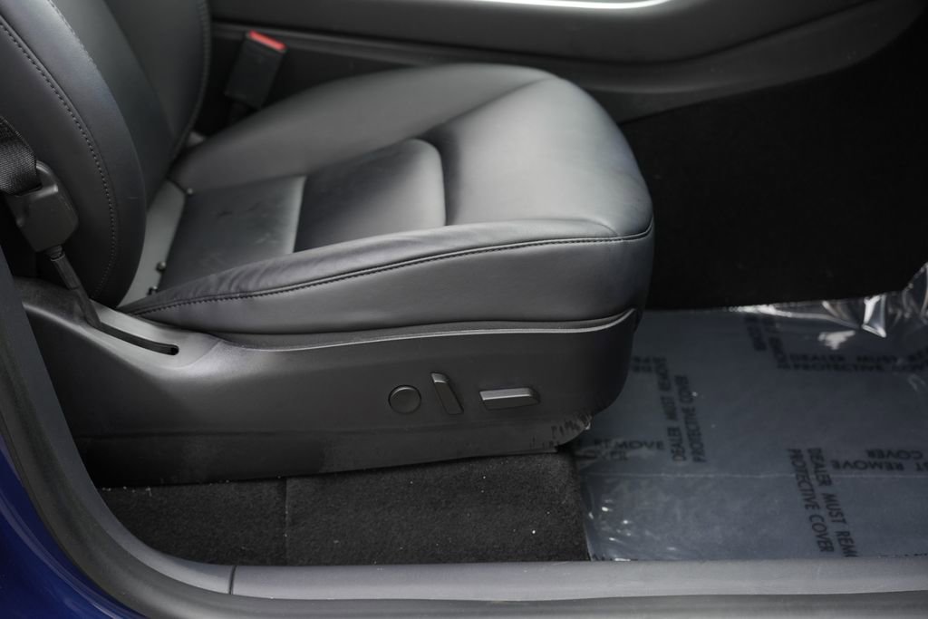 Used 2020 Tesla Model Y Performance image 35