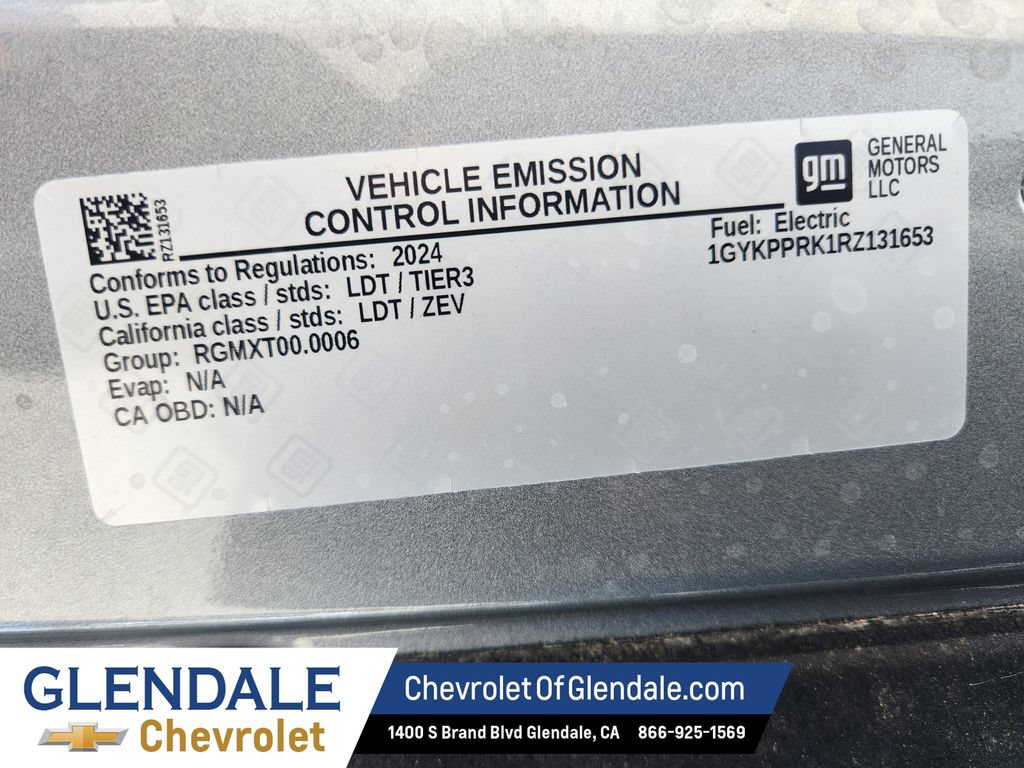 Used 2024 Cadillac Lyriq Luxury w/ LPO, Floor Liner Package RWD image 11